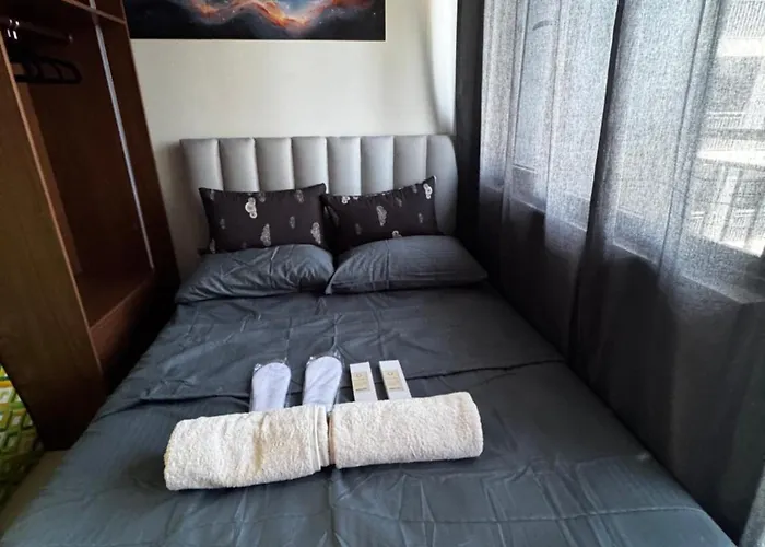 Aparthotel J And J Red 4*