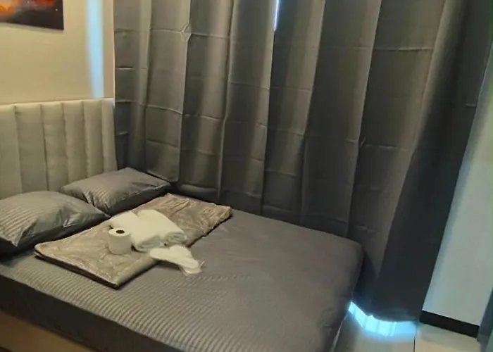 Aparthotel J And J Red